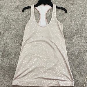 Women’s Lululemon tank top size M